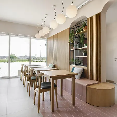 호텔 Hi Airport 그단스크